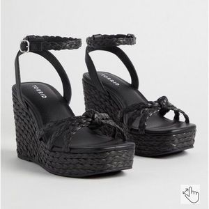 Torrid Strappy Raffia Platform Wedge (WW) Size 11 Wide NWT.